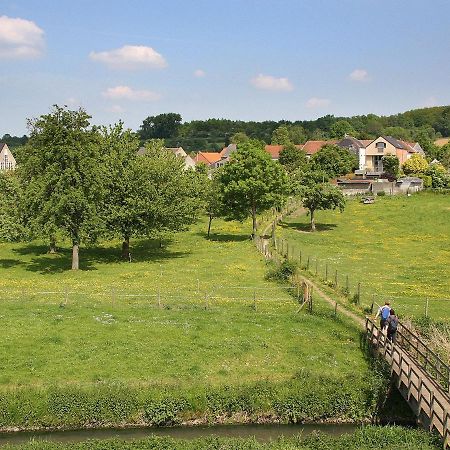 B&B Montenakerhof Riemst Bagian luar foto