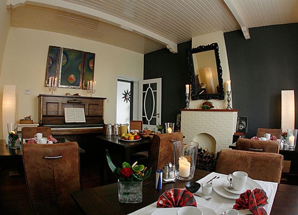 B&B Montenakerhof Riemst Bagian luar foto