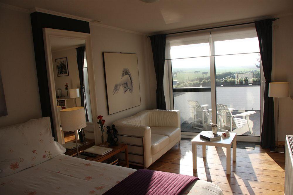 B&B Montenakerhof Riemst Bagian luar foto